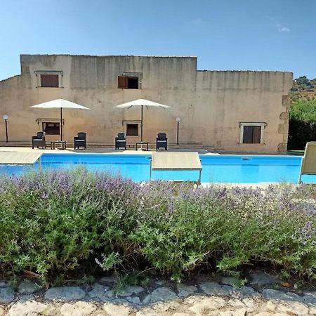 Agriturismo La Fiumara Villa Noto Exterior photo